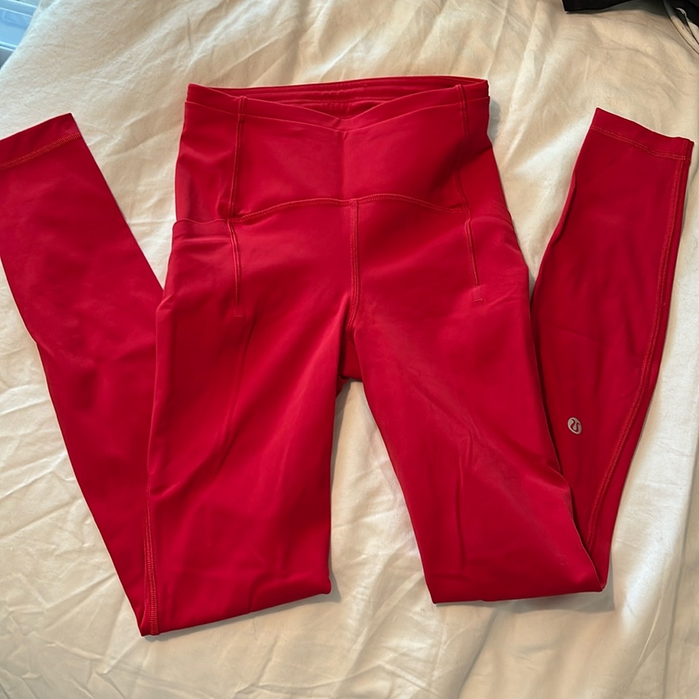Lululemon size 2 red Swift Speed High-Rise Tight 28" leggings